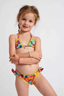 2 PIECES Red M SHELLITA KAILEIA