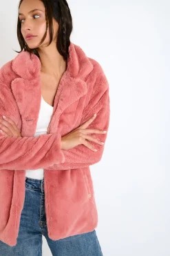 FAUX FUR Pink LOVELIE MATHEIS