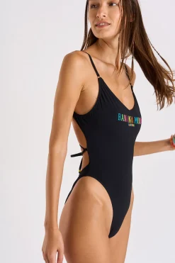 ONE PIECE Black NEWTON COLORMOON