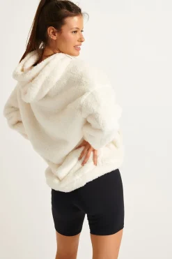 Polar Ecru BRADLEY YAMASKA