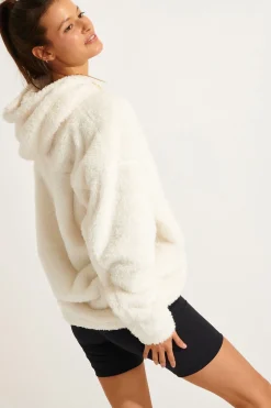 Polar Ecru BRADLEY YAMASKA