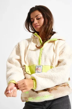 Polar Ecru YOUNAI DEERVALLEY